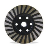 Continuous rim cup wheel