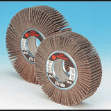 Flap wheels with flanges