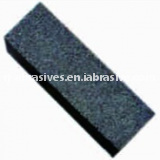 R.j no.B02-063 Black silicon carbide rubbing brick